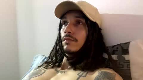 Snapshot of shiryu_ak chatting on 01-11-26, 03:00 -- online show from 01-11-26, 03:00