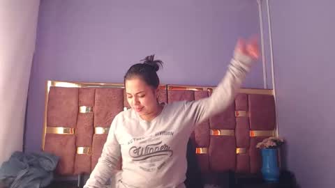 Shizuka online show from 01-07-26, 04:04