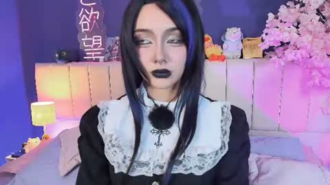 Snapshot of shizuko___ chatting on 06-24-26, 08:19 Valentina online show from 06-24-26, 08:19