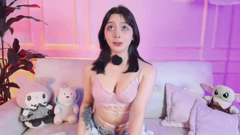 Snapshot of shizuko___ chatting on 07-23-26, 09:02 Valentina online show from 07-23-26, 09:02