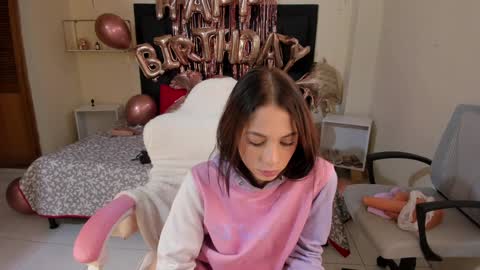  kendal  online show from 02-08-25, 07:49