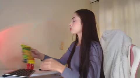  kendal  online show from 10-14-25, 05:03