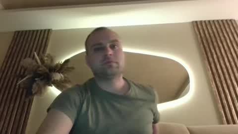 shmele_04 online show from 11-29-25, 09:51