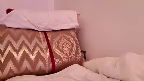 Snapshot of shminga chatting on 01-14-25, 02:19 reda online show from 01-14-25, 02:19