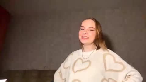 Snapshot of shondareadus chatting on 03-11-26, 05:52 Sade online show from 03-11-26, 05:52