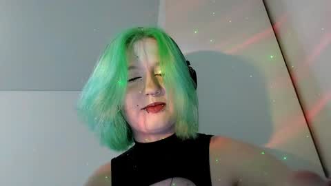 Xena online show from 05-17-26, 03:19
