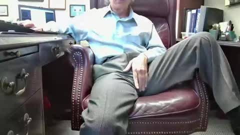 nikolas send dm for an appointment online show from 10-23-25, 12:15