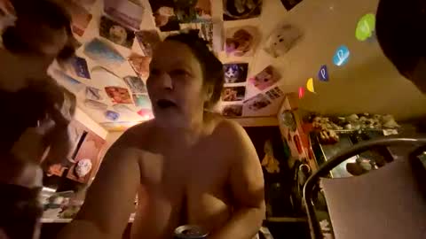 shorty920505 online show from 04-14-26, 04:51