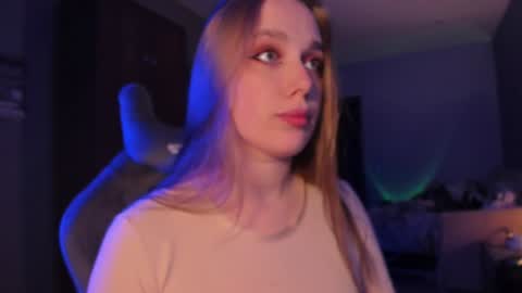 Snapshot of shorty_di chatting on 01-17-25, 09:06 Diana online show from 01-17-25, 09:06