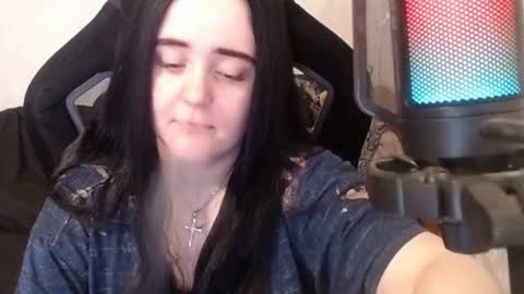 Snapshot of show_for_you chatting on 03-05-25, 03:51 show_for_you online show from 03-05-25, 03:51