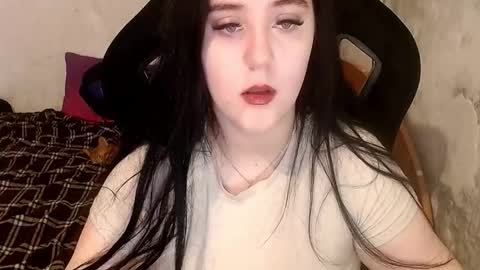 Snapshot of show_for_you chatting on 02-24-26, 12:25 show_for_you online show from 02-24-26, 12:25