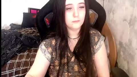 Snapshot of show_for_you chatting on 03-04-26, 11:49 show_for_you online show from 03-04-26, 11:49