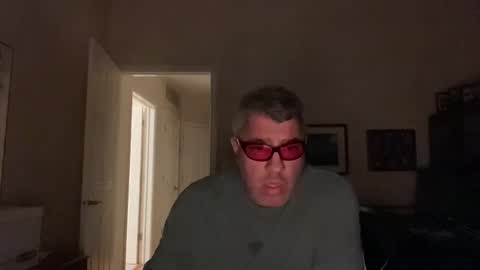 Chicago Guy online show from 12-14-24, 07:40