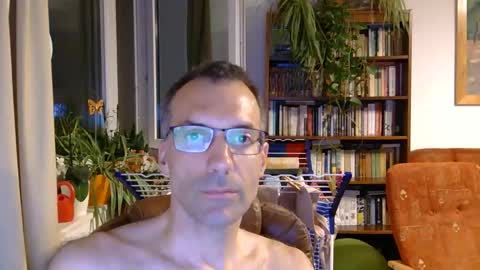 Dniel Gyrffy online show from 09-09-25, 06:07