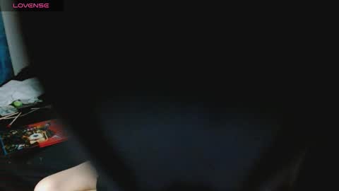 Snapshot of shun_sun chatting on 01-14-26, 06:19 Shun White online show from 01-14-26, 06:19