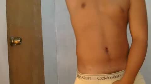 Snapshot of shunks_hottie chatting on 02-17-26, 10:23 kaikai online show from 02-17-26, 10:23