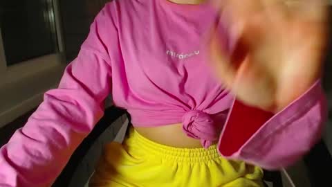 shy_26 online show from 09-24-25, 06:11