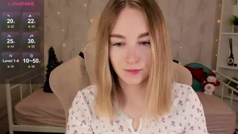 Polly online show from 12-15-25, 12:04