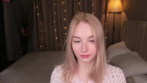 Polly online show from 04-26-26, 12:08