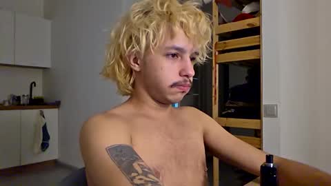 your shy boy online show from 01-07-26, 04:31