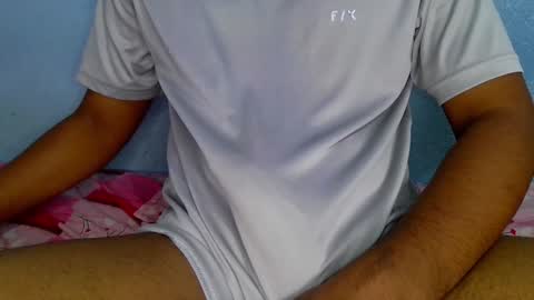 Snapshot of shy_eyes_ chatting on 12-06-24, 09:21 shyeyes online show from 12-06-24, 09:21