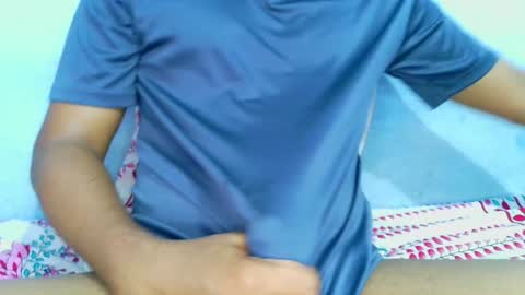 Snapshot of shy_eyes_ chatting on 01-26-25, 02:45 shyeyes online show from 01-26-25, 02:45