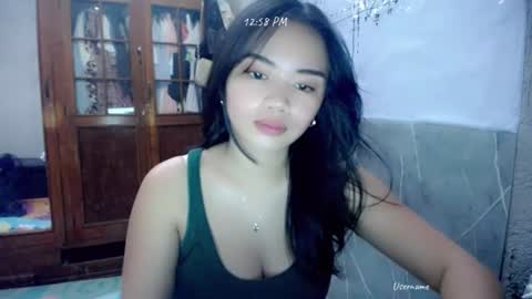 shy_innocent_girl online show from 06-14-26, 04:58