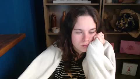 shy_lil online show from 10-02-25, 07:04