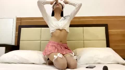shy_pink_doll online show from 06-19-26, 11:30