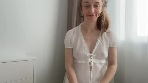 Snapshot of shy_schoolgirl_ chatting on 05-29-26, 12:58 shy_schoolgirl_ online show from 05-29-26, 12:58