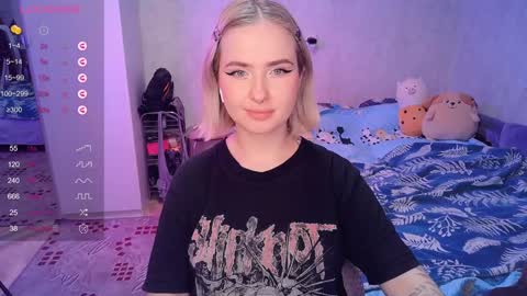 Effie online show from 02-06-25, 01:32