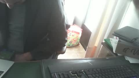 shyfrenchcock online show from 01-12-26, 09:47