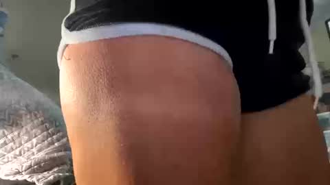 Sasha online show from 10-10-25, 03:55