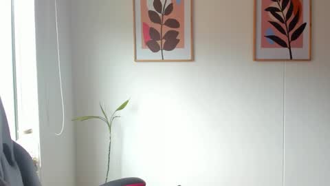 Snapshot of shylittlebunny chatting on 05-30-26, 03:09 shylittlebunny online show from 05-30-26, 03:09