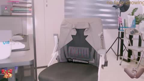 shyn_22 online show from 12-15-25, 04:50