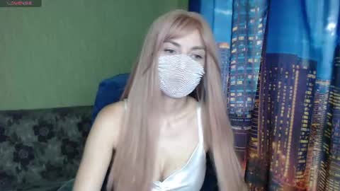 Sophie 3 online show from 07-04-26, 07:03