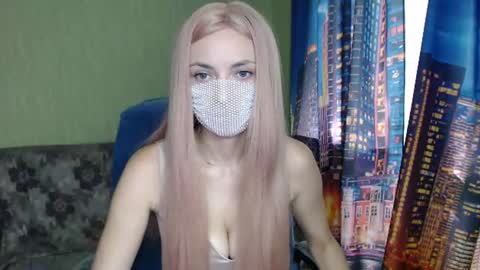 Sophie 3 online show from 07-13-26, 04:48