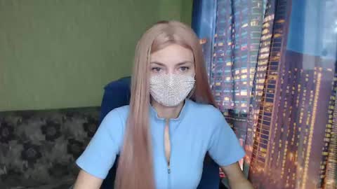 Sophie 3 online show from 07-19-26, 06:06