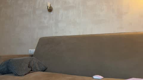 Amelia online show from 01-17-26, 07:17