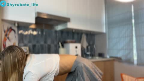 Aurora online show from 04-03-26, 06:55