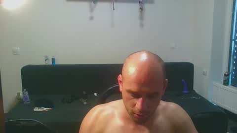 Snapshot of sicon_69 chatting on 09-27-25, 03:39 Devil online show from 09-27-25, 03:39