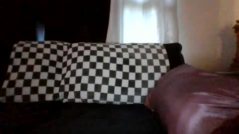 Snapshot of sidneyraee chatting on 06-20-26, 08:11 Mrs. St. Patrickk online show from 06-20-26, 08:11