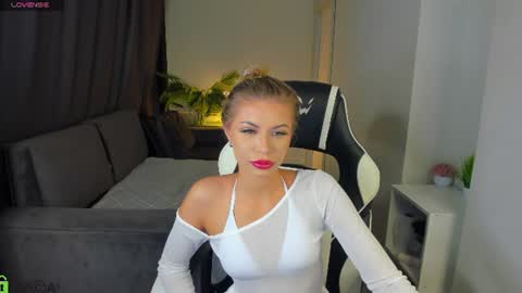 Sidny online show from 06-10-26, 09:41