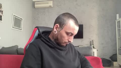 Snapshot of sidvicious23cm chatting on 03-03-26, 11:05 sidvicious23cm online show from 03-03-26, 11:05