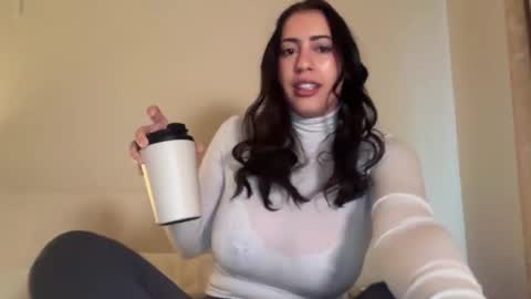 Snapshot of sieena chatting on 05-27-26, 10:18 Siena online show from 05-27-26, 10:18
