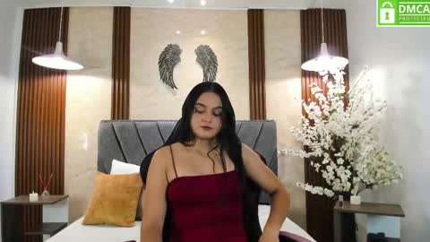 Snapshot of sienna_lu chatting on 05-20-26, 11:49 Sienna online show from 05-20-26, 11:49