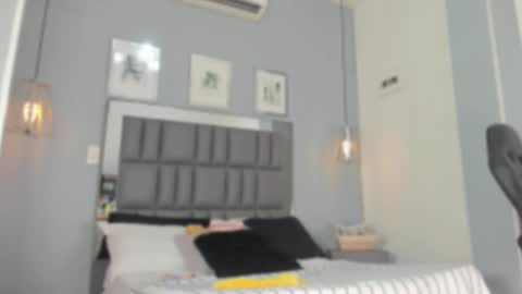 Keira online show from 09-19-25, 11:33