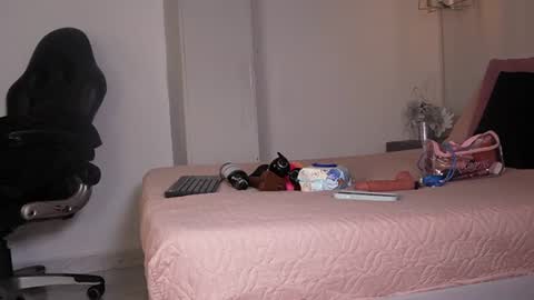 Keira online show from 06-29-26, 11:54