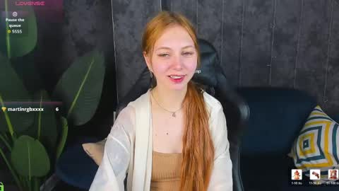 Sienna online show from 05-26-26, 09:05