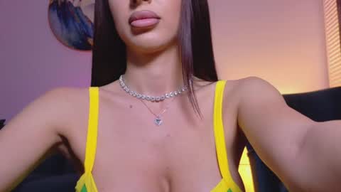 Sienna online show from 06-13-26, 07:45